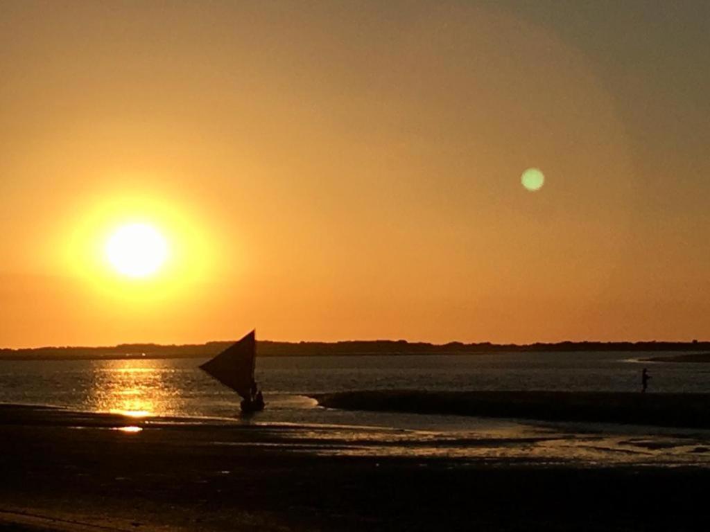 Vila Das Aguas อาชินส์ ภายนอก รูปภาพ