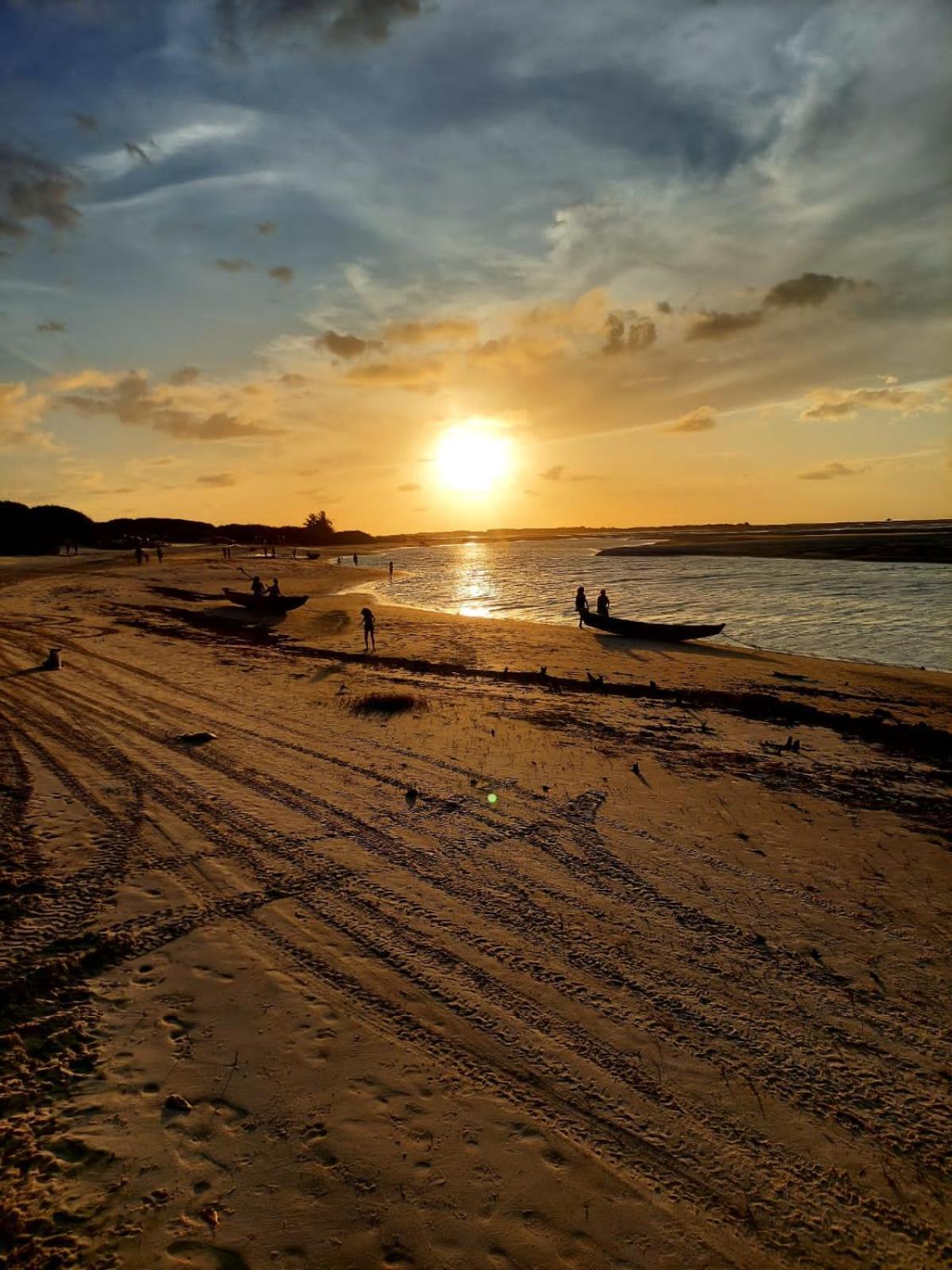 Vila Das Aguas อาชินส์ ภายนอก รูปภาพ